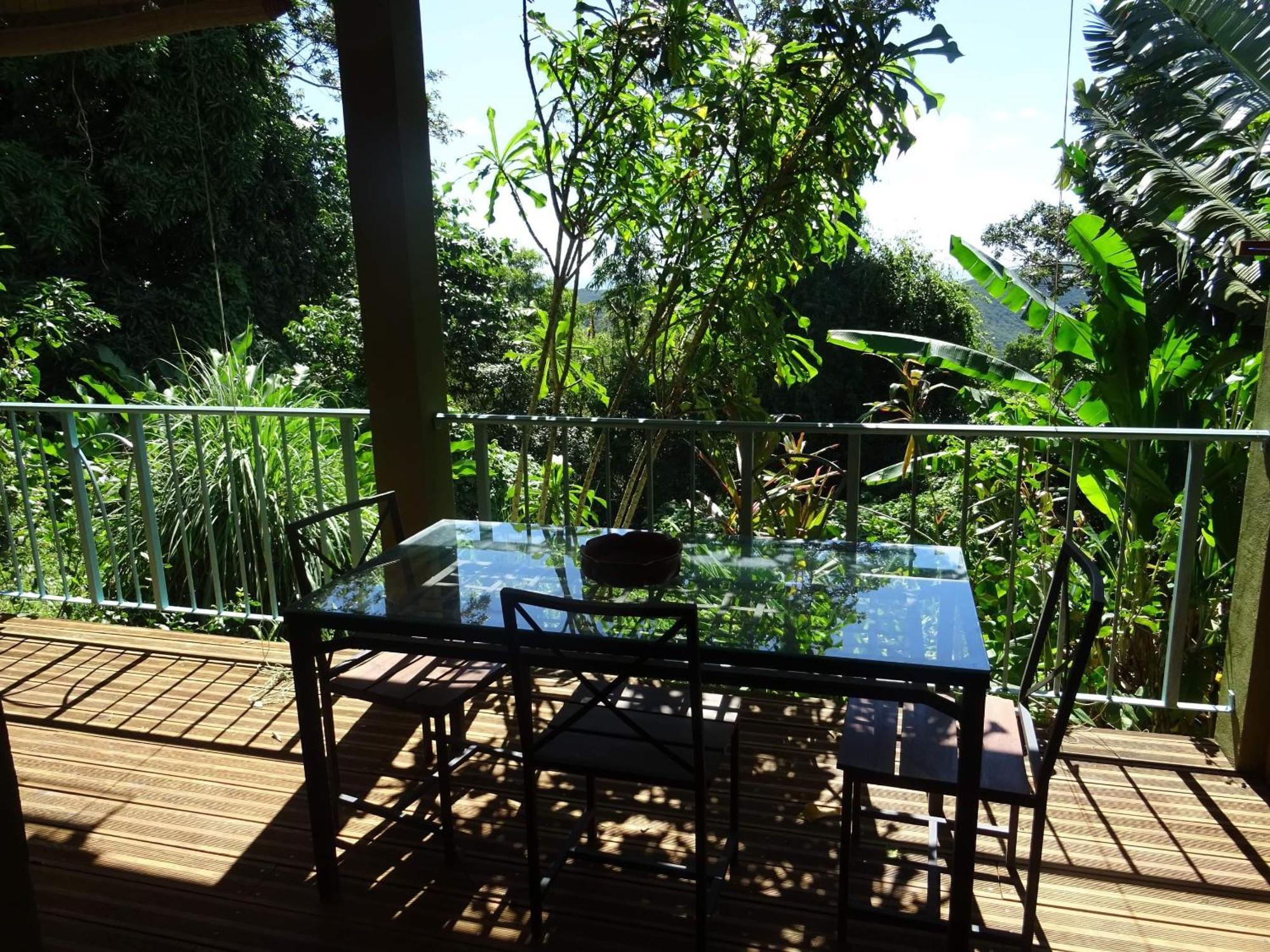 Bungalow Dourou Deshaies Buitenkant foto